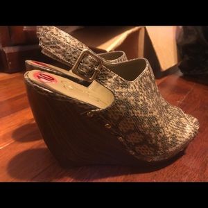 Jessica Simpson Kassidy Slingback Peeptoe Wedge